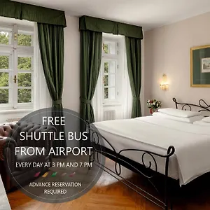 hotel-roma-prague.praguehotelsweb.com/