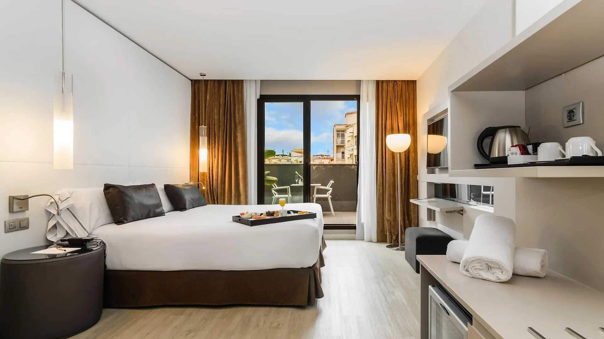 Grums Hotel & Spa Barcelona