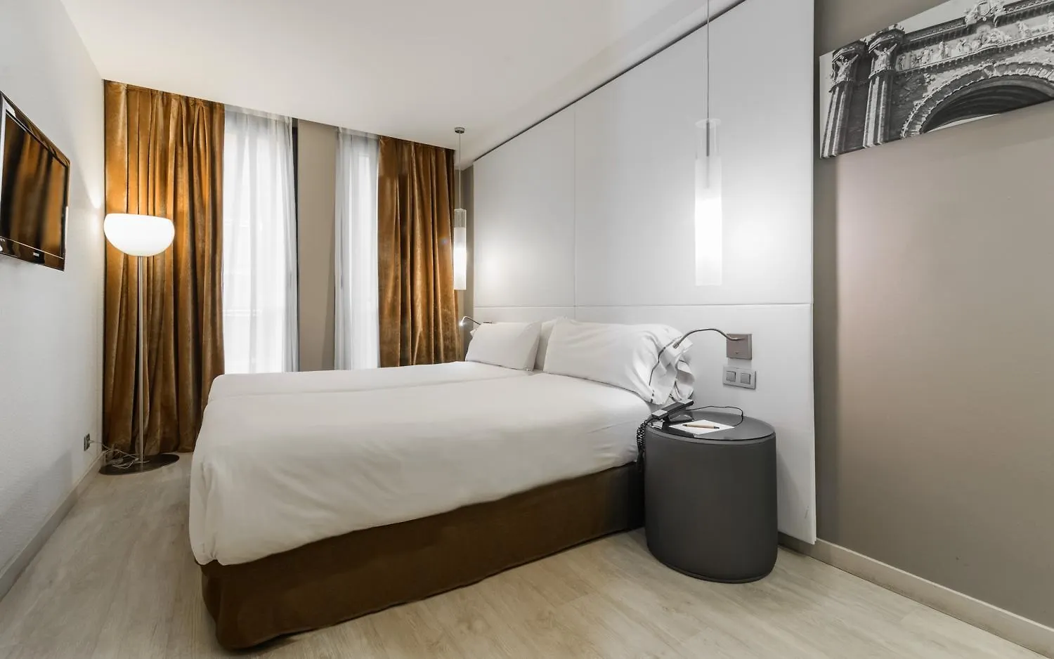 Grums Hotel & Spa Barcelona