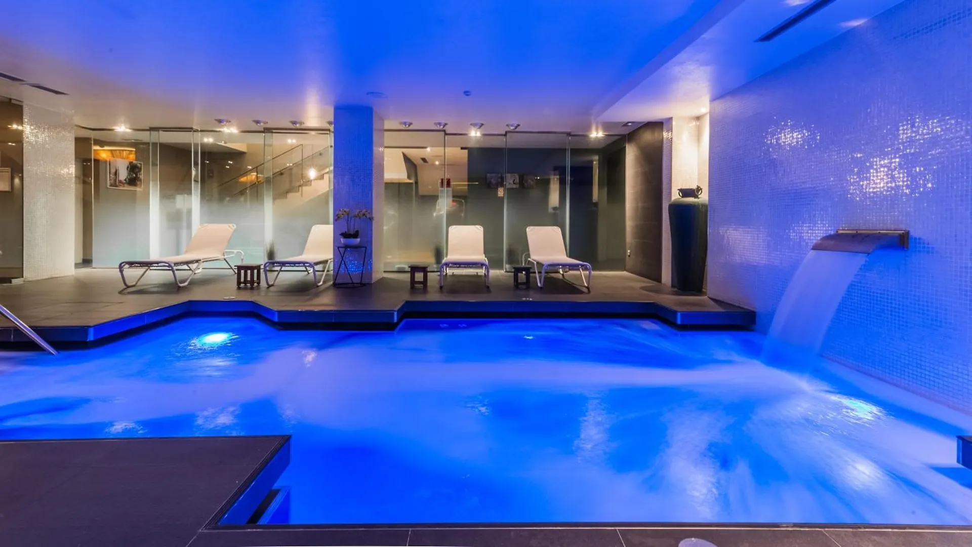 Grums Hotel & Spa Barcelona