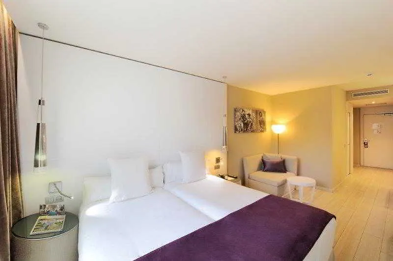 Grums Hotel & Spa Barcelona