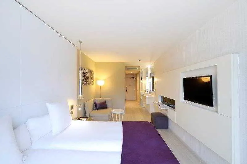 Grums Hotel & Spa Barcelona